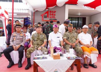 Sinergi TNI-Pemerintah Perkuat Ekonomi Desa,Pangdam IX/Udayana Ikuti Lounching 1.061 Koperasi Desa Merah Putih Bersama Presiden RI