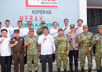 Pangdam XIII/Merdeka Hadiri Peresmian Operasionalisasi 1.061 Koperasi Merah Putih Secara Nasional