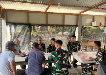 Mangkal Diwarung ,Satgas TMMD 128 Langkat Ajak Warga Bijak Bermedsos dan Jaga Kamtibmas