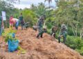 Bersatu Dengan Alam,TMMD Ke-128 Gelar Penanaman Pohon Bersama Warga Nagari Batu Gadang