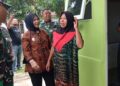 Dipelukan Wabup Langkat,Ibu Rida Menangis ,Rumahya Direhab Satgas TMMD 128 Langkat