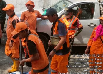 Satgas Sampah Kodim 0502/JU Aksi Bersih-bersih di Wilayah Koramil 02/Penjaringan