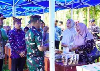 Penutupan TMMD Ke-128 Pariaman,Ratusan Warga Serbu Bazar UMKM