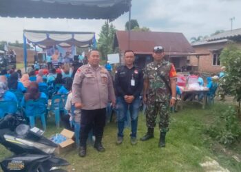 Selaku Babinsa Sukaraya Serka Helmuther Sahala Memonitor Kegiatan Kampanye Calon Kepala Desa Sukaraya