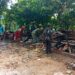 Gotong Royong TNI dan Warga Warnai Renovasi Rumah Mbah Giyem di Trenggalek