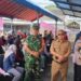 Babinsa Koramil 14/Panongan Kawal Penyaluran Bantuan Pangan Berkelanjutan di Kelurahan Mekarbakti