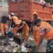 Satgas Gerebek Sampah Kodim 0502/JU Aksi Bersih Lingkungan di Wilayah Koramil 06/Kelapa Gading
