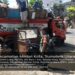 Babinsa Komsos dengan Petugas Kebersihan