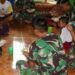 Berbaur Bersama Keluarga Asuh,Strategi Satgas Mendekatkan Diri Dengan Warga