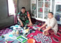 Pererat Silaturahmi, Babinsa di Babahrot Door to Door Halal Bihalal ke Rumah Warga
