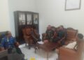 Babinsa Koramil Babahrot Audiensi dengan Perangkat Kecamatan, Bahas Sinergi Pembangunan