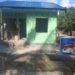 Wujudkan Hunian Layak, Satgas TMMD 128 Kodim 0104/Atim dan Warga Alue Canang Mulai Pasang Keramik