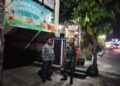 Piket Koramil 04/Jebres Patroli Malam Bersama Linmas, Sebagai Langkah Preventif Guna Menjaga Kondusifitas Wilayah
