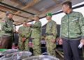 Wapang TNI Dampingi Menhan RI Tinjau Yonif TP 808/Mbaham Matta di Papua Barat