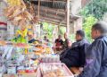 Manfaatkan Warung Kopi, Babinsa Koramil 03/Sungai Sarik Ajak Warga Jaga Kamtibmas