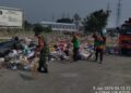 Tak Ada Istilah Jijik dan Bosan Bagi Satgas Sampah Kodim 0502/JU Untuk Wujudkan Lingkungan Bersih di TPS