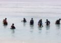 Jaga Ekosistem Laut, 40 Peserta Ikuti Pelatihan Penanaman Terumbu Karang di Pantai Jikumerasa