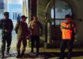 Babinsa Koramil 14/Panongan Bersama Unsur Gabungan Monitoring dan Amankan Kedatangan Jemaah Haji KLoter 8 JKB Kabupaten Tangerang