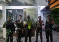 Patroli Malam TNI bersama Komduk Jaga Keamanan Wilayah