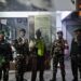 Patroli Malam TNI bersama Komduk Jaga Keamanan Wilayah
