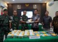 Satgas Pamtas Yonarhanud 1 Kostrad Gagalkan Penyelundupan 21,4 Kilogram Sabu Dari Malaysia