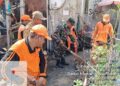 Cegah Banjir di Musim Hujan, Koramil 01/TS Bersama PPSU dan Warga Krukut Kerja Bakti Massal
