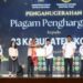 Walikota Tebing Tinggi Terima Penghargaan Dari Kementerian Hukum RI