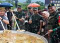 Kuali Merah Putih Satukan Kebersamaan Warga Perbatasan di PLBN Aruk