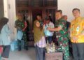 Jaga Jakarta On The Spot, Tiga Pilar Pamulang Timur Serahkan 25 Paket Sembako kepada Warga