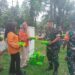 BABINSA KORAMIL 0201-05/MB HADIR DALAM AKSI SOSIAL JUM’AT BERKAH UNTUK PETUGAS KEBERSIHAN JALAN
