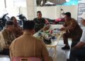 Serka Budi Aji Endro Subekti Koramil 0201-12/HP Komsos Bersama Aparat Desa dan Warga, Sosialisasikan Pendaftaran Prajurit TNI AD Gelombang III TA 2026