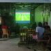 Lewat Nobar Piala Dunia 2026, Babinsa Senayang Tanamkan Nilai Strategi dan Persatuan untuk Membangun Indonesia