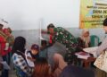 Tekan Angka Stunting, Babinsa Sumberurip Dampingi Pelaksanaan Kegiatan Posyandu Balita
