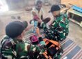 Hadir di Tengah Masyarakat, Satgas Pamtas Yonarhanud 2 Kostrad Door to Door Beri Pengobatan Gratis
