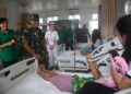 DANREM 023/KS TINJAU PELAKSANAAN BAKTI KESEHATAN TNI AD DI PULAU NIAS