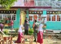 Babinsa Pastikan Revitalisasi SD Berjalan Lancar untuk Dukung Kegiatan Belajar Mengajar