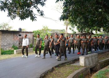 Kebersamaan dalam Langkah, Kodam IX/Udayana Bangun Soliditas Melalui Olahraga Bersama