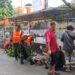 Wujudkan Kawasan Bersih dan Sehat, Satgas Sampah Koramil Pamulang Bersihkan Lingkungan