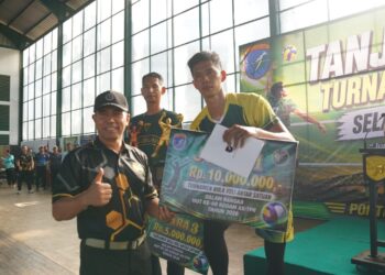 Pangdam Tutup Turnamen Voli HUT ke-68 Kodam XII/Tpr
