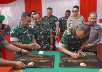 Kodim 0510/Trs Resmikan Jembatan Penghubung Armco