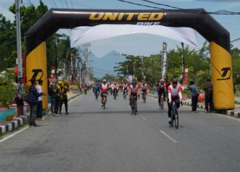Satu Kayuhan Jalin Kebersamaan: Kodam XII/Tpr Sukses Gelar Tour De Singkawang