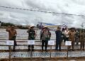 Dandim Letkol Arm Kiky Hardian Dukung Program Swasembada Pangan Nasional Melalui Penanaman Bawang Putih di Kabupaten Samosir