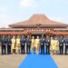 Panglima Korpasgat didampingi Ketua PIA Ardhya Garini Gabungan Korpasgat mengikuti Upacara Peringatan Hari Bakti ke-79 TNI AU