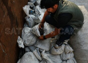 Satlap Tri Cakti Bersama Satgas Gabungan Gagalkan Perdagangan Bijih dan Balok Timah Ilegal di Pelabuhan Pelindo Belitung
