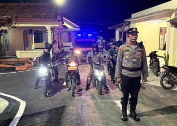 Antisipasi Begal, Koramil 08/Kronjo Gelar Patroli Bersama Polsek