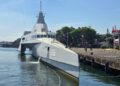 Kapal Perang Siluman Canggih KRI Golok-688 Siap Sapa Warga Makassar di NBOD Kodaeral VI