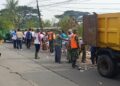 Satgas TNI dan DLHK Bersihkan Timbunan Sampah di Kronjo, Cegah Berulang 
