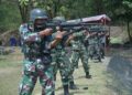 Prajurit Macan Kumbang Asah Kemampuan Menembak Senapan