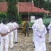 Babinsa Koramil 06/Kampung Dalam Latih Paskibra Di Lapangan SMA N 1 V Koto Timur Mengenai Upacara HUT RI Ke-81