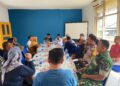 Hadiri Rapat Persiapan Mandi Syafar, Danramil 06 /Senayang Berkomitmen Untuk Melestarikan Budaya Melayu Demi Memperkokoh Ketahanan Wilayah